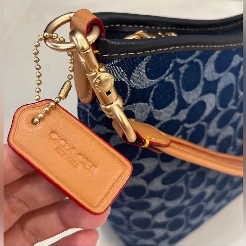 NEW Limited Coach Medium Laurel Shoulder Bag In Signature Denim CY702 - Picture 9 of 10
